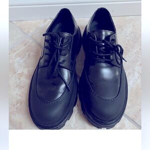 Zara two tone Leather black loafers